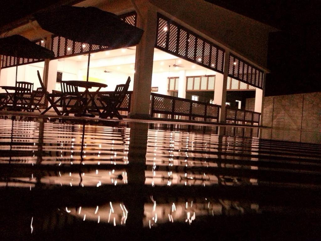 อีเรีย บาย ซูเรีย ฮอตสปริง เบนตง Hotel ภายนอก รูปภาพ