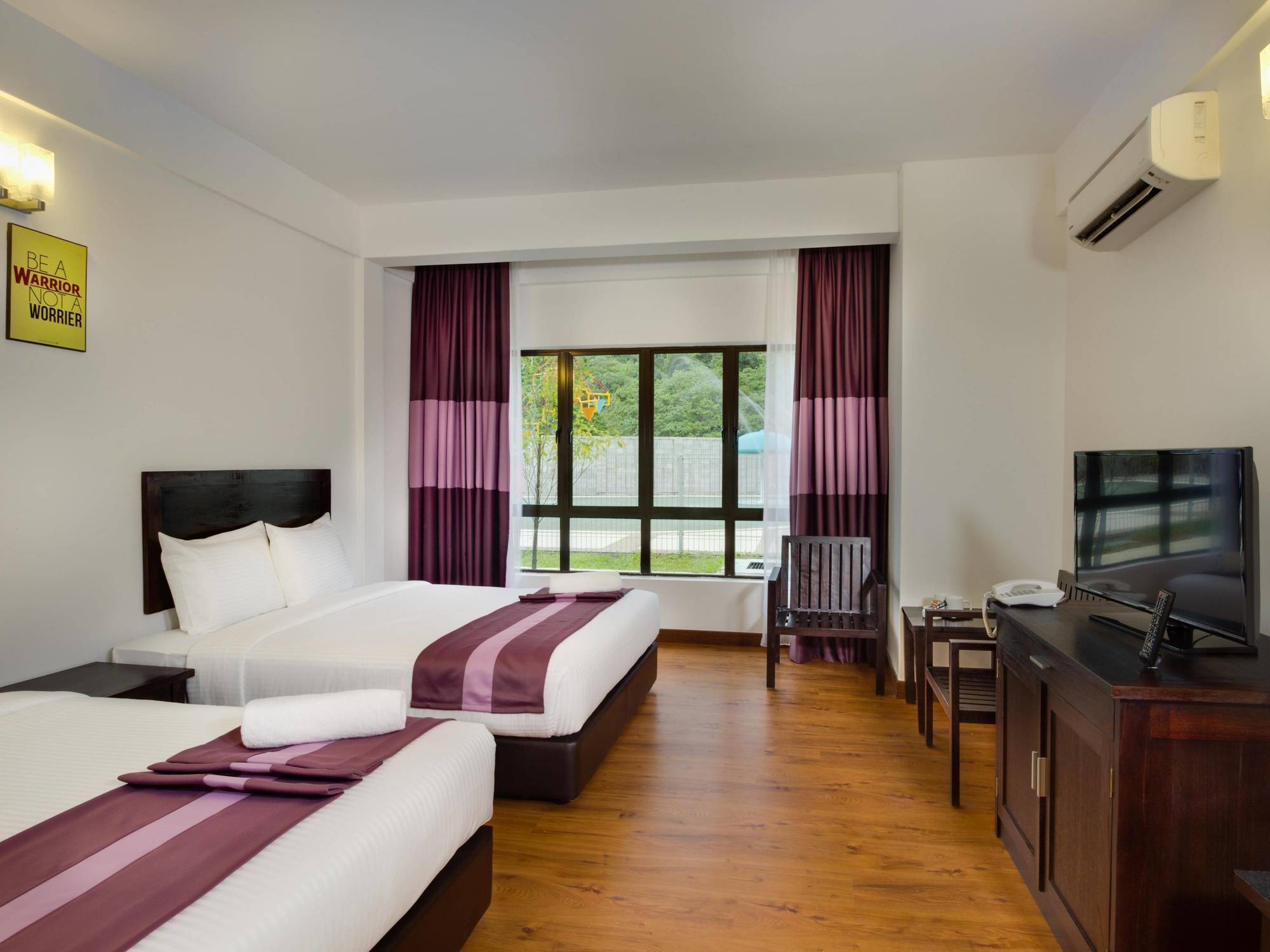 อีเรีย บาย ซูเรีย ฮอตสปริง เบนตง Hotel ภายนอก รูปภาพ